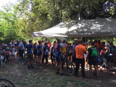 40528429_915133748687367_4404790503111917568_n